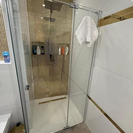 Smart Lux 7 Bajzova - Centrum, Ac 2x Кошице